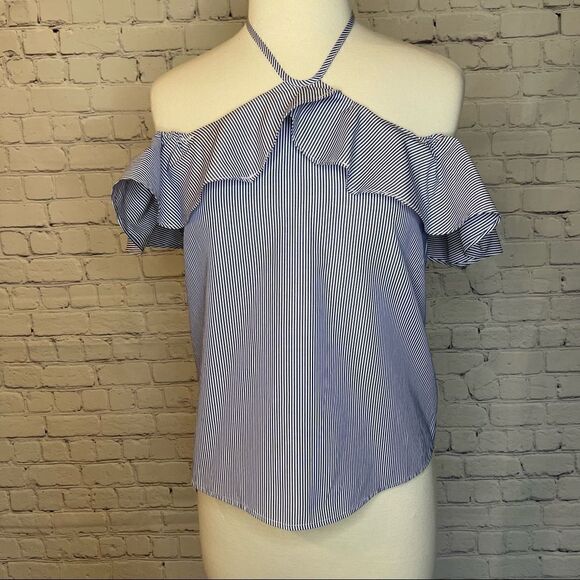 Cold Shoulder Top - Picture 1 of 7